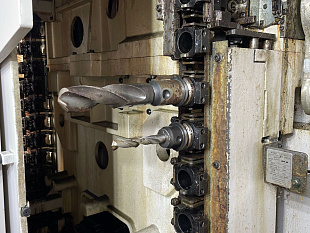 OKUMA MA-400HA, 2006